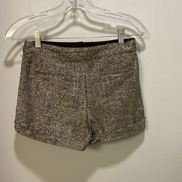 Forever 21 woman’s gold sparkly hot pants shorts - Picture 6 of 12